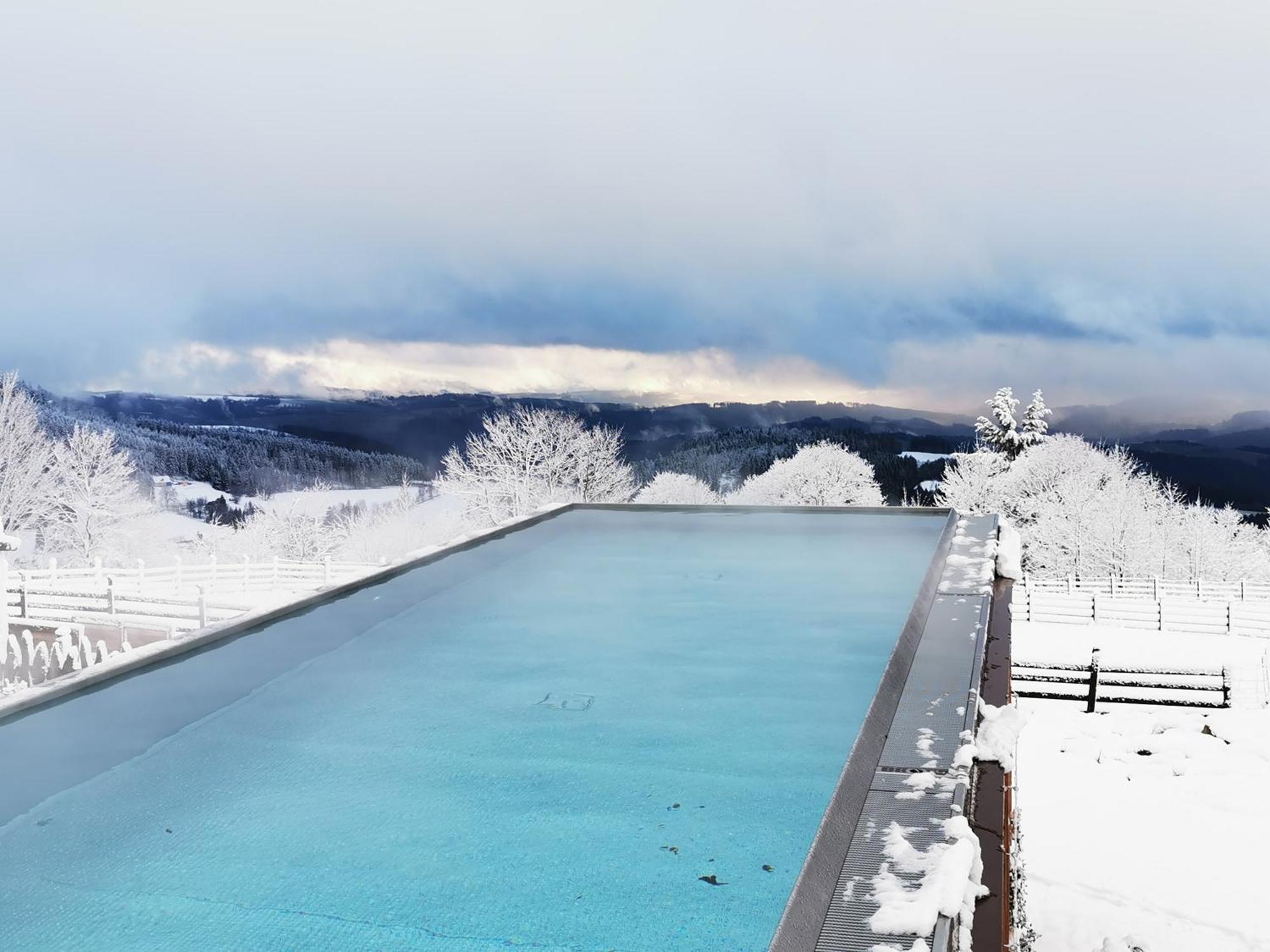 Wellness Hotel V Nebi Kořenov Exterior foto